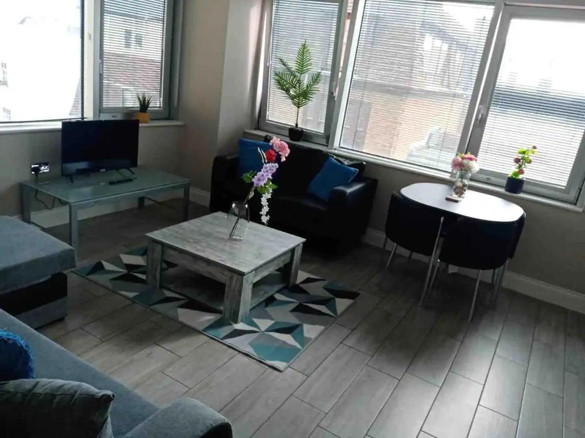 Beautiful Apartment Very Close To The Beach Brighton Kültér fotó